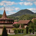 Chervona Ruta Lodge *