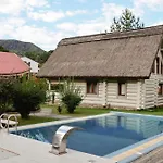 Chervona Ruta Lodge