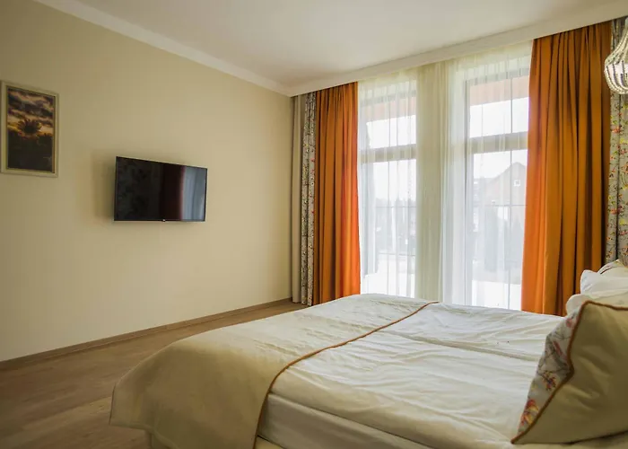 Lodge Chervona Ruta *